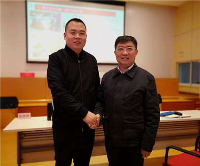 豫商赴滬，共研發(fā)展│許明月董事長參加民建河南省企業(yè)家會(huì)員班培訓(xùn)