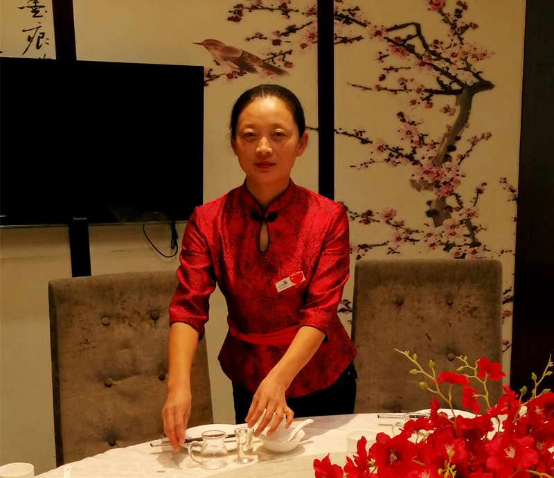 致敬，我親愛的同事——記迪尼斯伊川店客房員工陳華麗